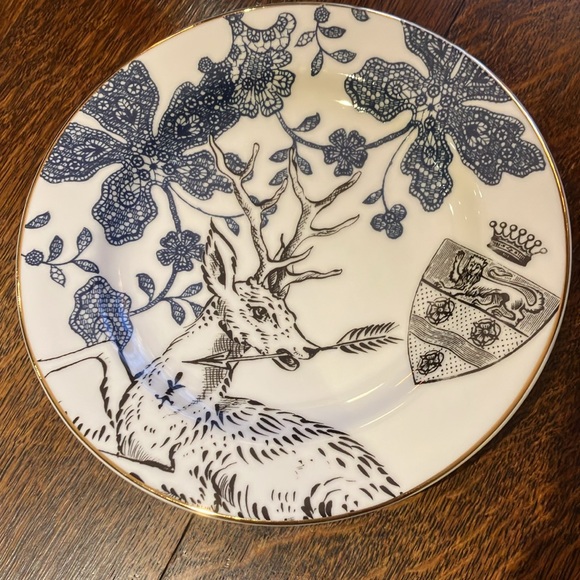 Set Of 4 Anthropologie Royal Beasts Side Plates dessert salad gold heralds - Picture 2 of 6